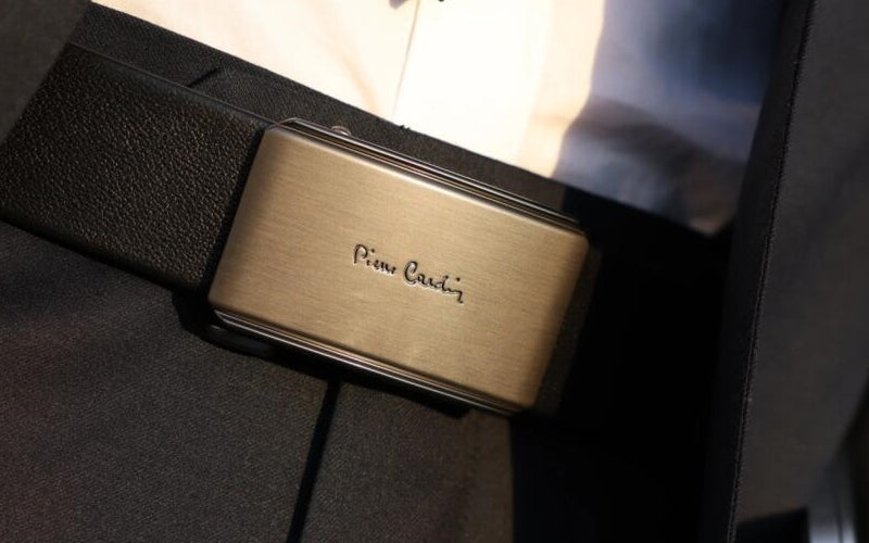 Are Belts with Suits Out of Style? The 2025 Guide