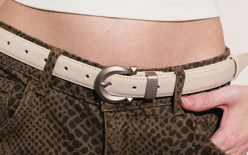 How to Wear a Belt to Hide Your Tummy for Female