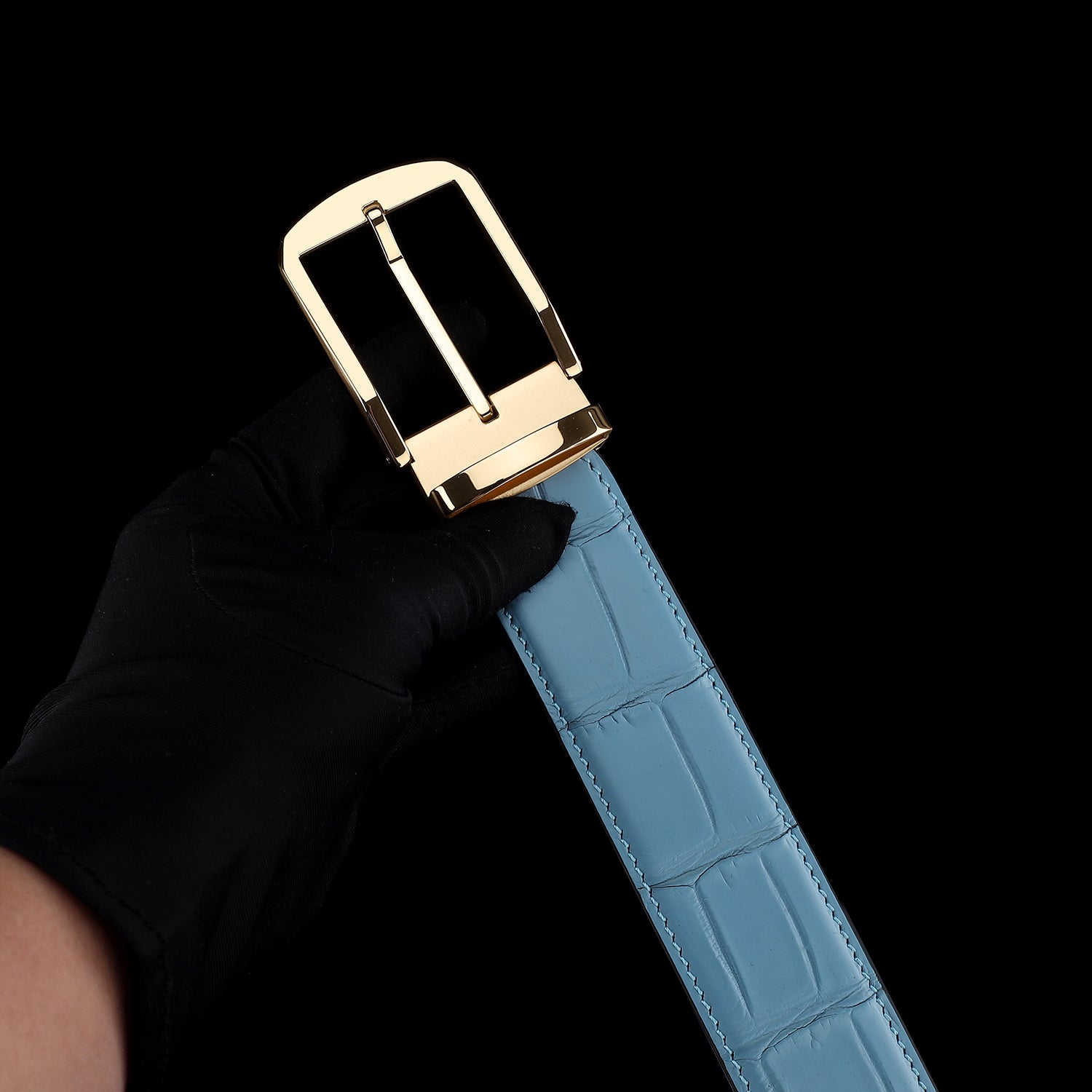 BELTLEY Men's Matte Tiffany Blue Genuine Nile Crocodile Belt | 1.5"