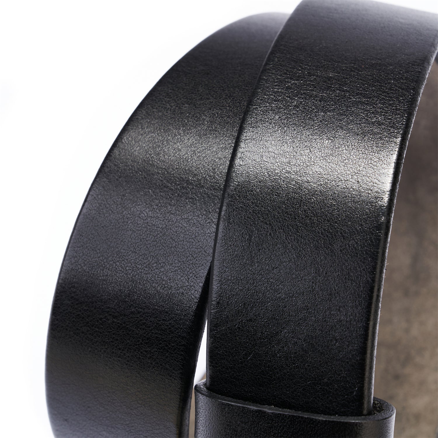 BELTLEY Minimalist Belt – 1.5” Full-Grain Leather in Black