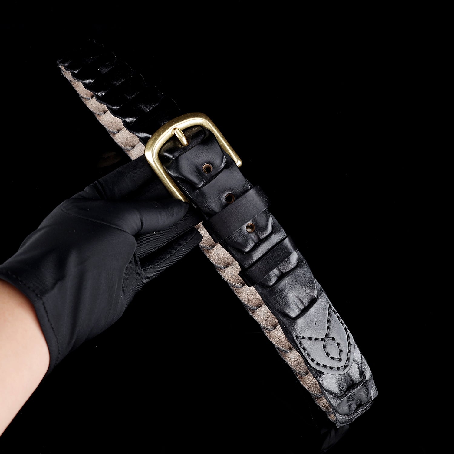 Unique Black Handwoven Leather Belt – Solid Brass Buckle — buckle close-up | BELTLEY