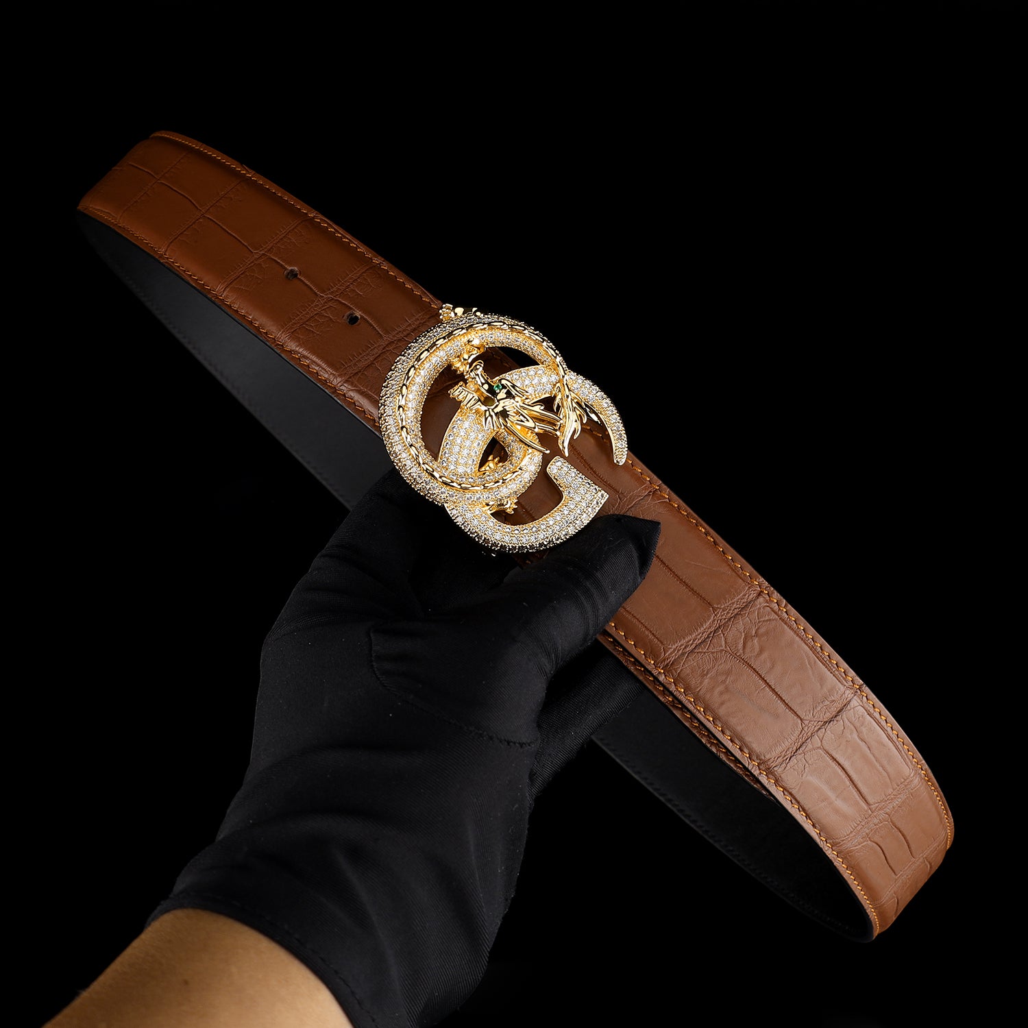 Crocodile Leather Belt for Men – Matte Finish with 3D Dragon G Buckle — detail close-up | BELTLEY