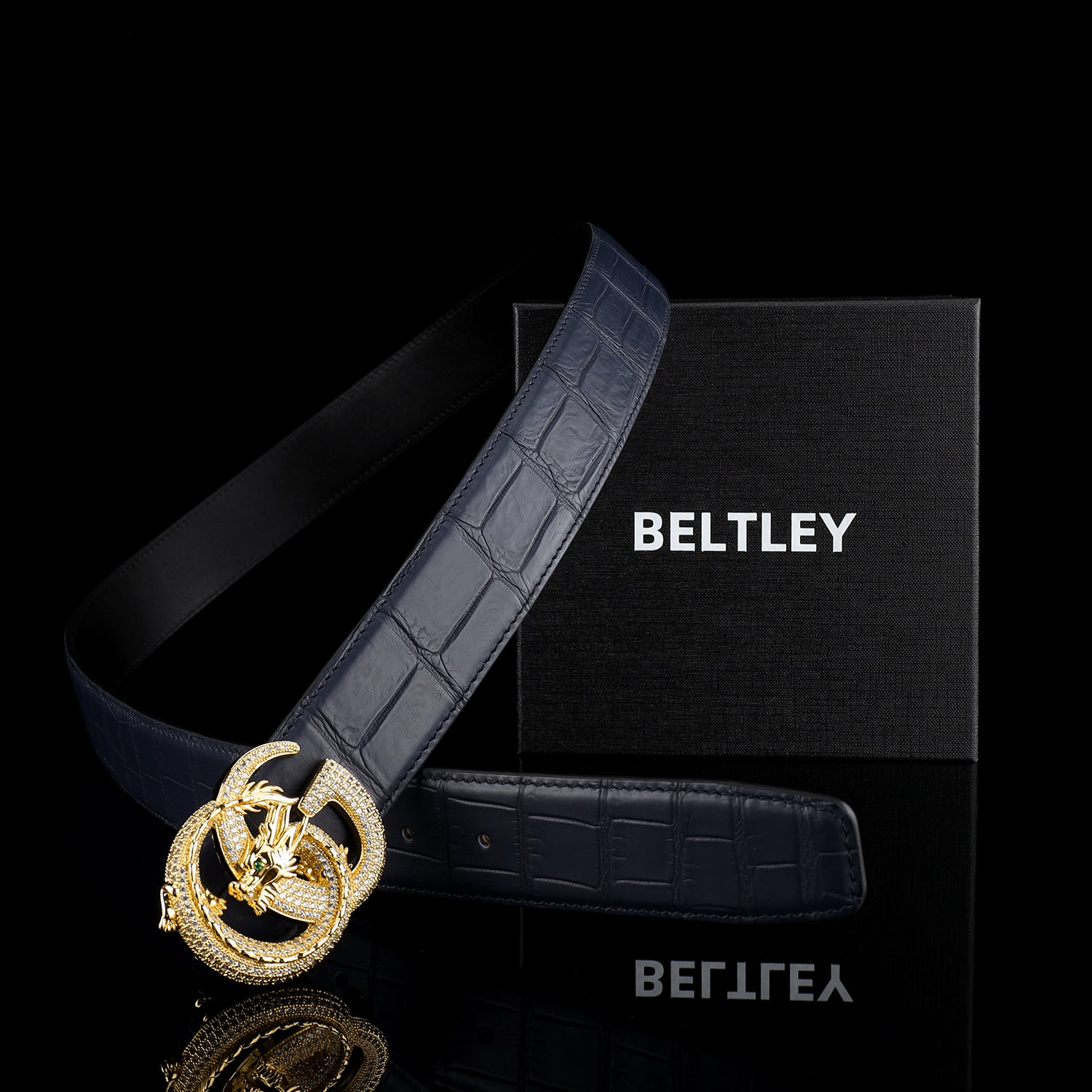 Crocodile Leather Belt for Men – Matte Finish with 3D Dragon G Buckle — packaging | BELTLEY
