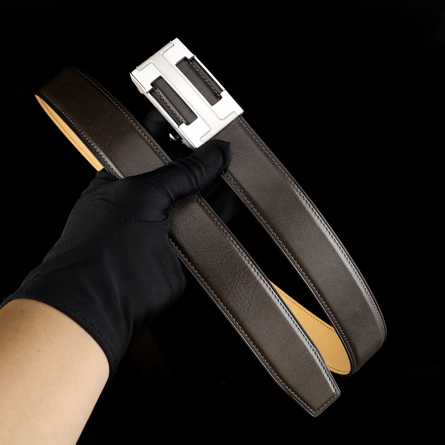 Classic Full-Grain Calfskin Leather Belt with “H” Buckle — additional view 12 | BELTLEY