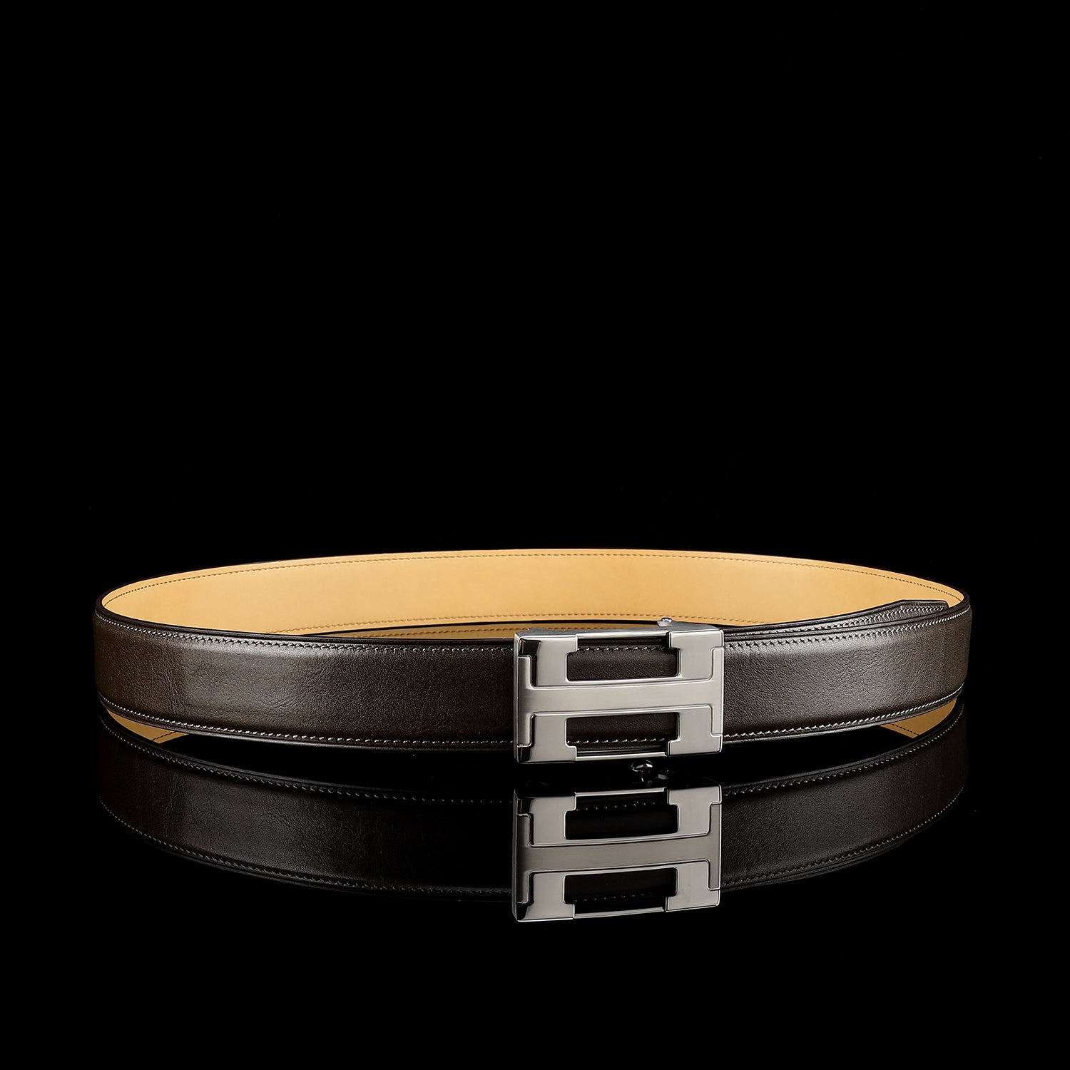 Classic Full-Grain Calfskin Leather Belt with “H” Buckle — packaging | BELTLEY