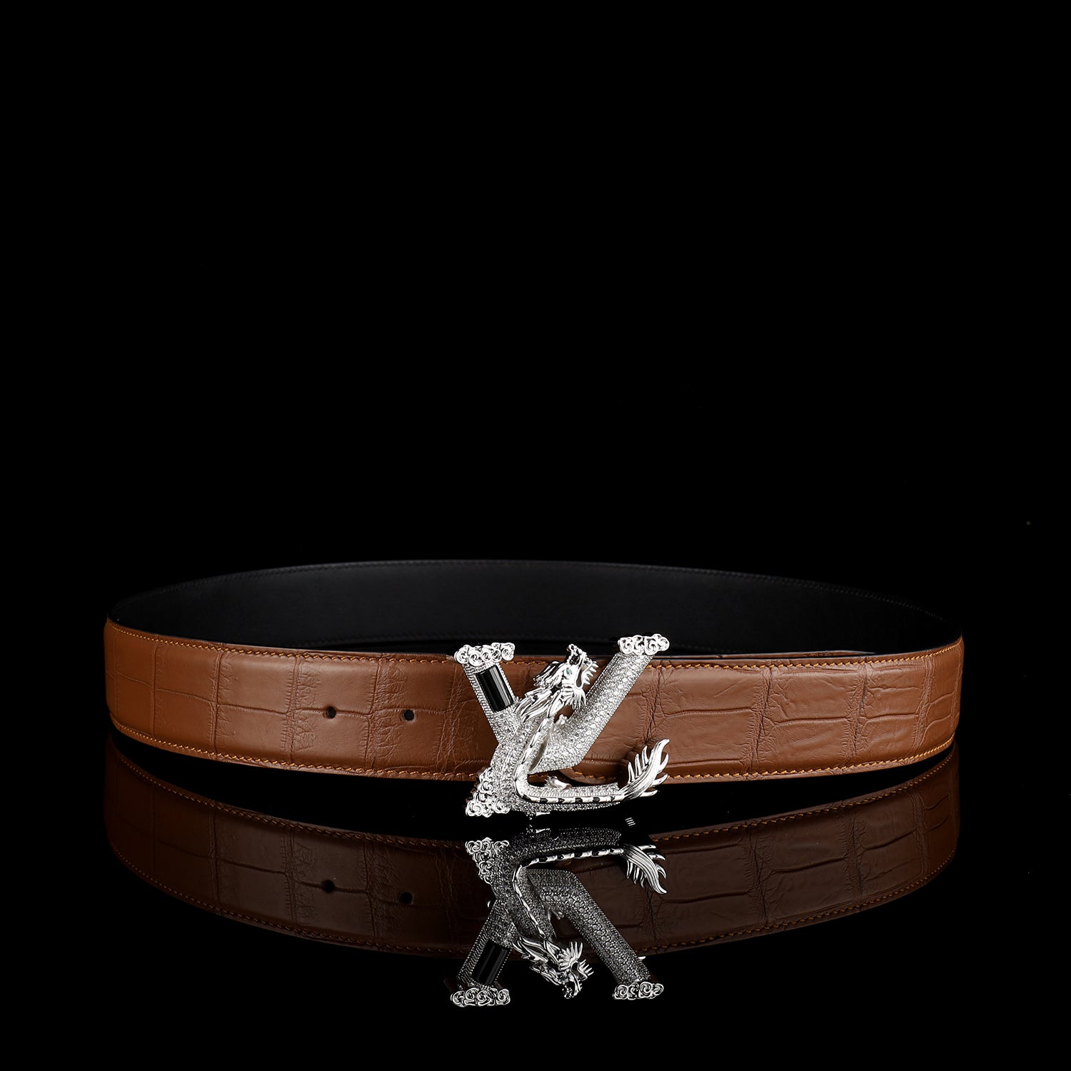 Nile Crocodile Leather Belt with 3D Dragon V Buckle — edge detail | BELTLEY