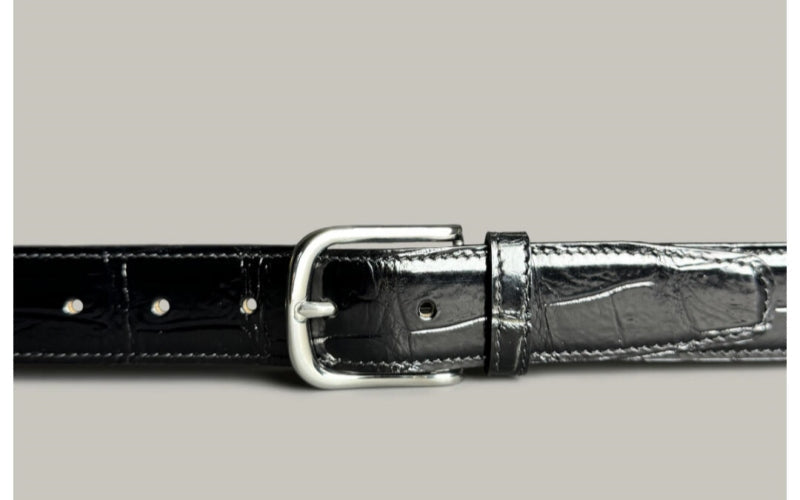 Are Alligator Belts In Style In 2025? ( It’s Complicated)