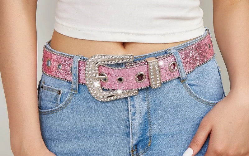 How to Wear a Rhinestone Belt for Women: 7 Outfit Ideas