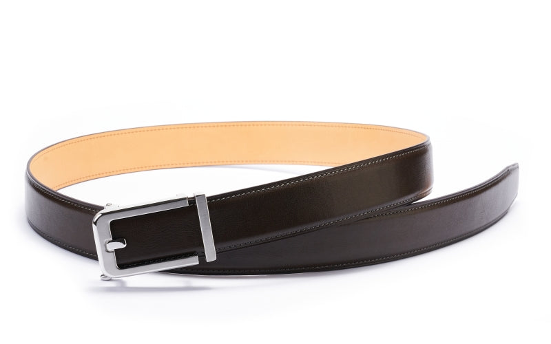 Belt Style Guide for Men Over 50: Timeless Beats Trendy