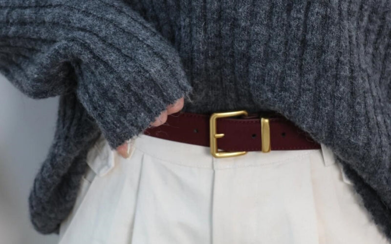 Guide to Matching Belts with Sweaters: Rules, Width & Color