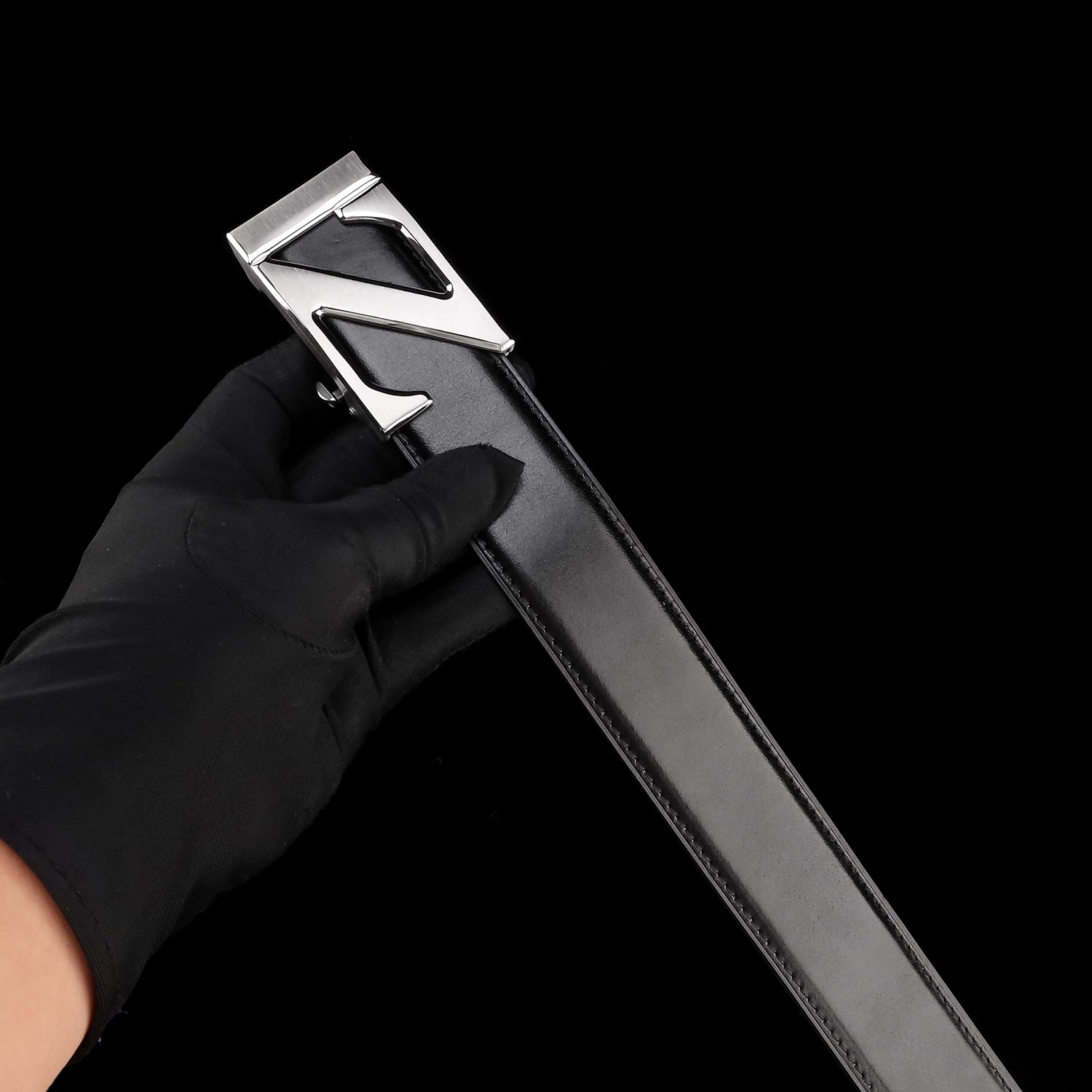 BELTLEY Black Calfskin Leather Belt with Ratchet Z Buckle