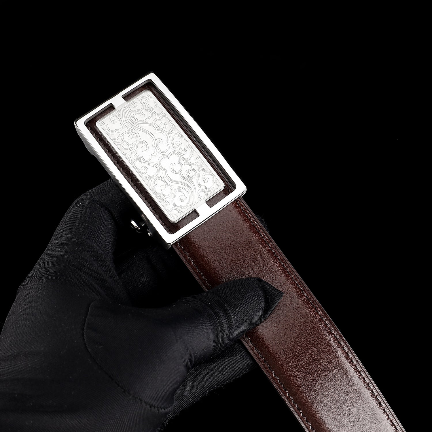 Calfskin Leather Belt with Cloud-Inspired Buckle — lay-flat view | BELTLEY