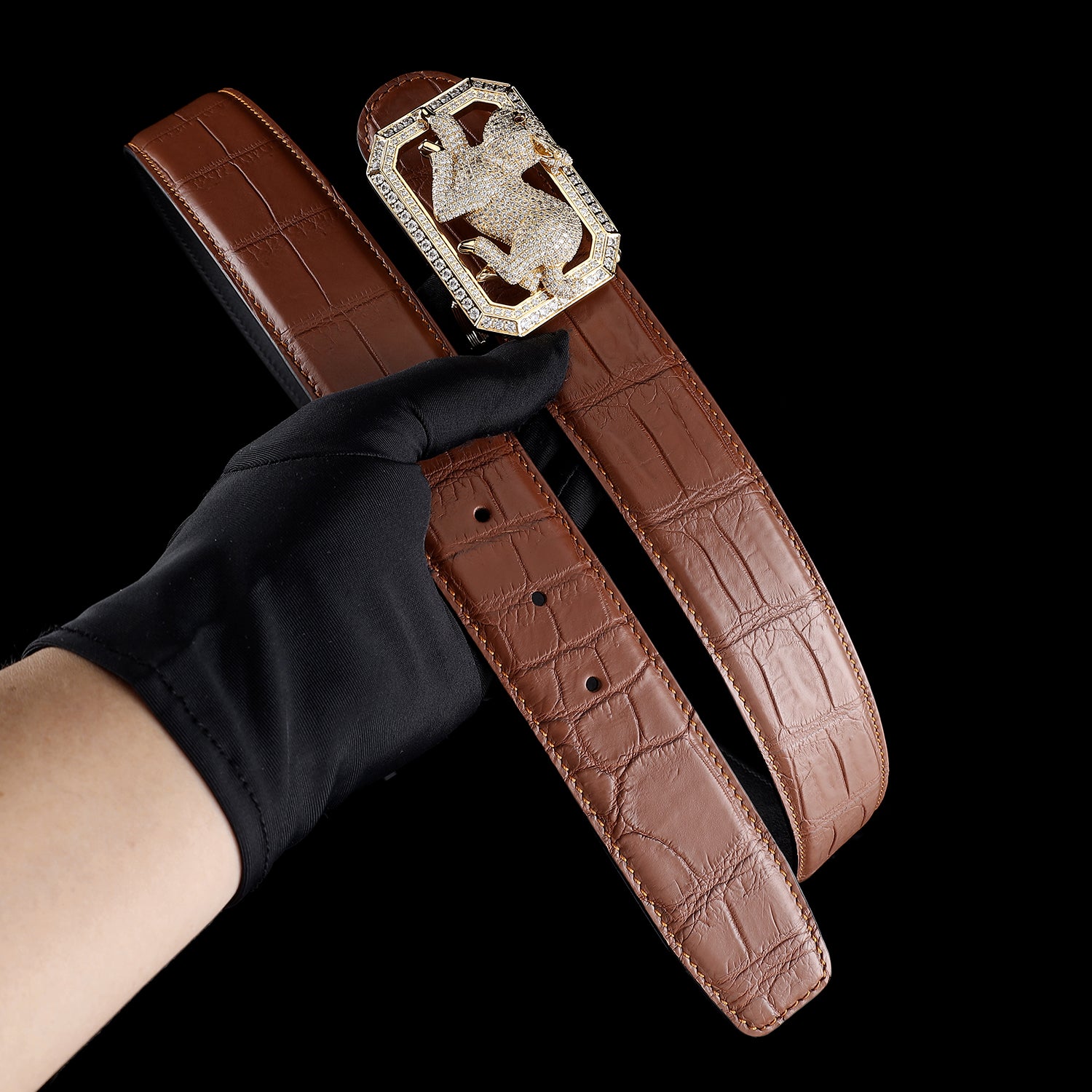 BELTLEY Crocodile Leather Belt in Chestnut Brown Finish