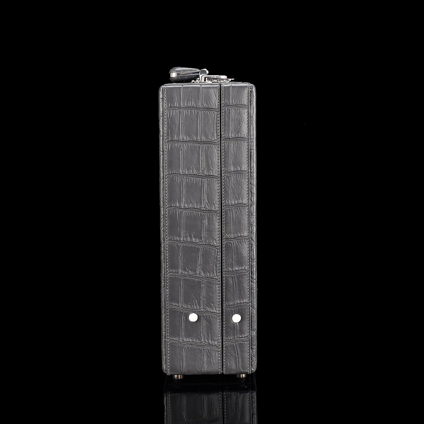 Gray Nile Crocodile Briefcase: Versatile Storage, Multifunctional Elegance — detail close-up | BELTLEY