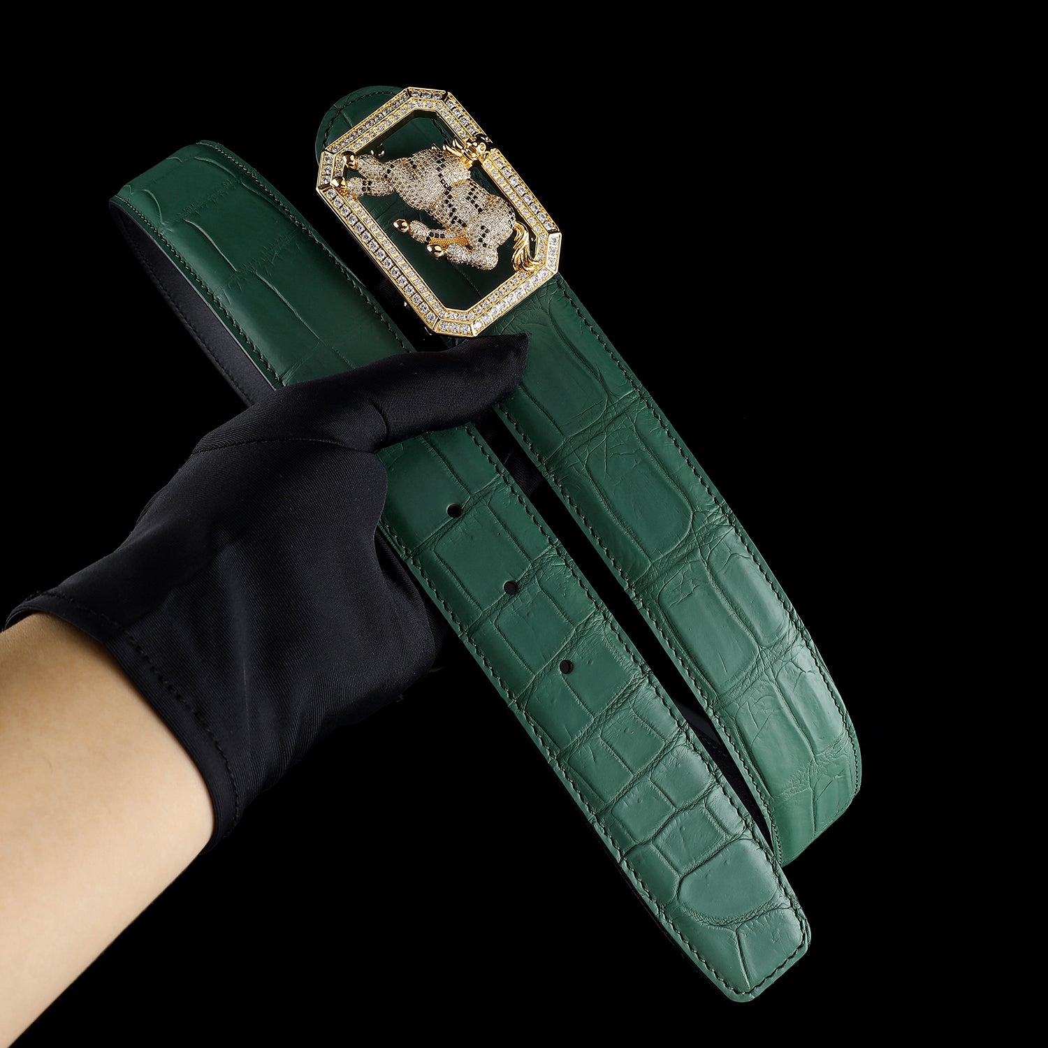 BELTLEY Green Crocodile Skin Men’s Belt With Horse Buckle