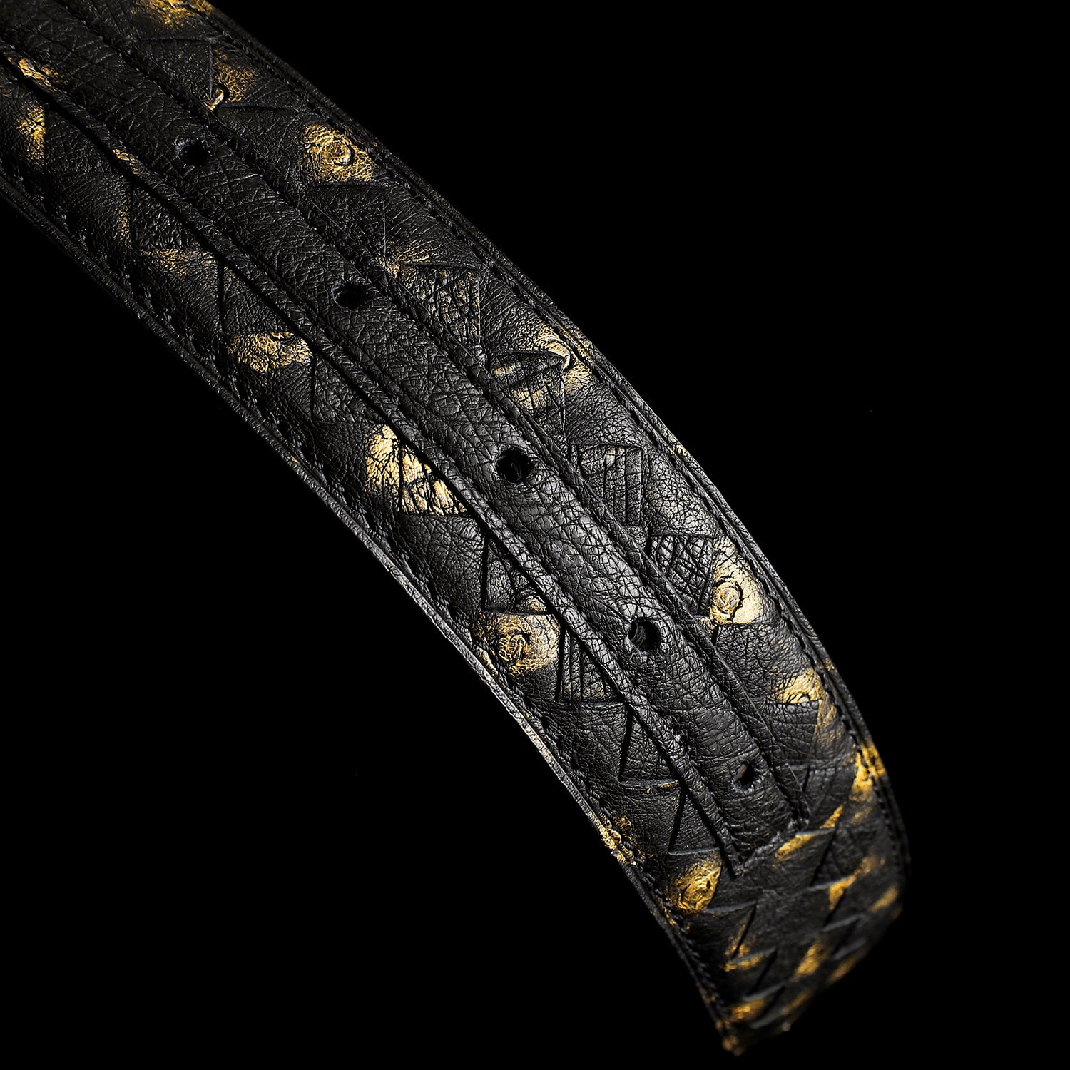 Men’s Handwoven Ostrich Leather Belt With G Buckle — side detail | BELTLEY
