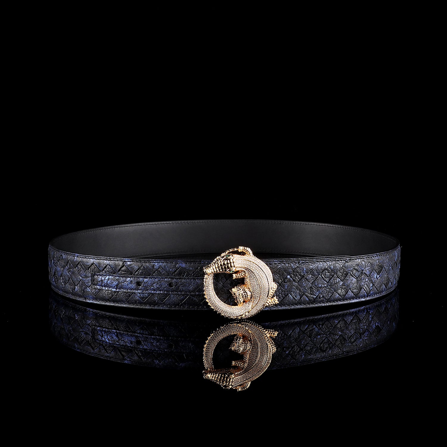 Men’s Handwoven Ostrich Leather Belt – 3D Gold Crocodile Buckle — edge detail | BELTLEY