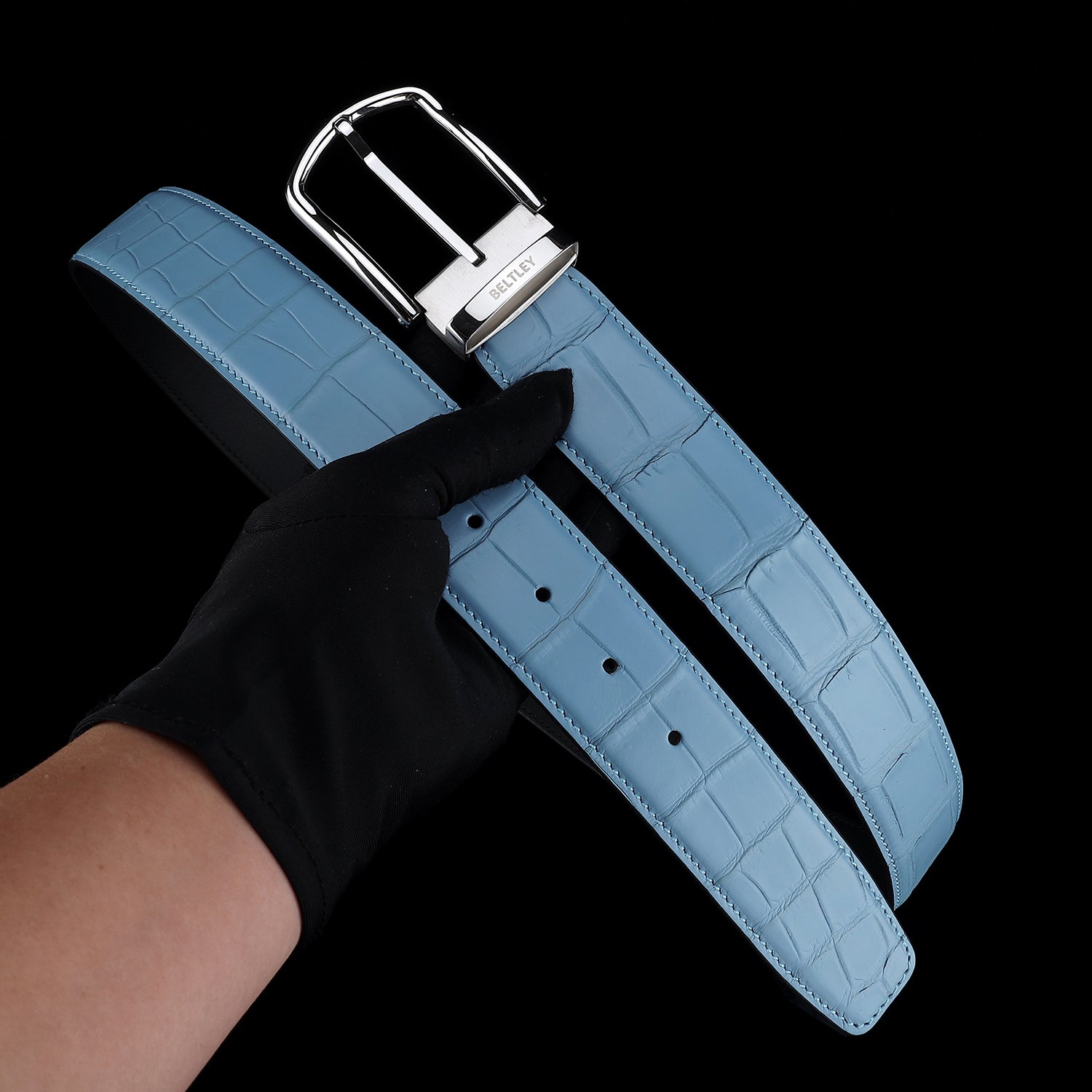 BELTLEY Men's Matte Tiffany Blue Genuine Nile Crocodile Belt | 1.5"
