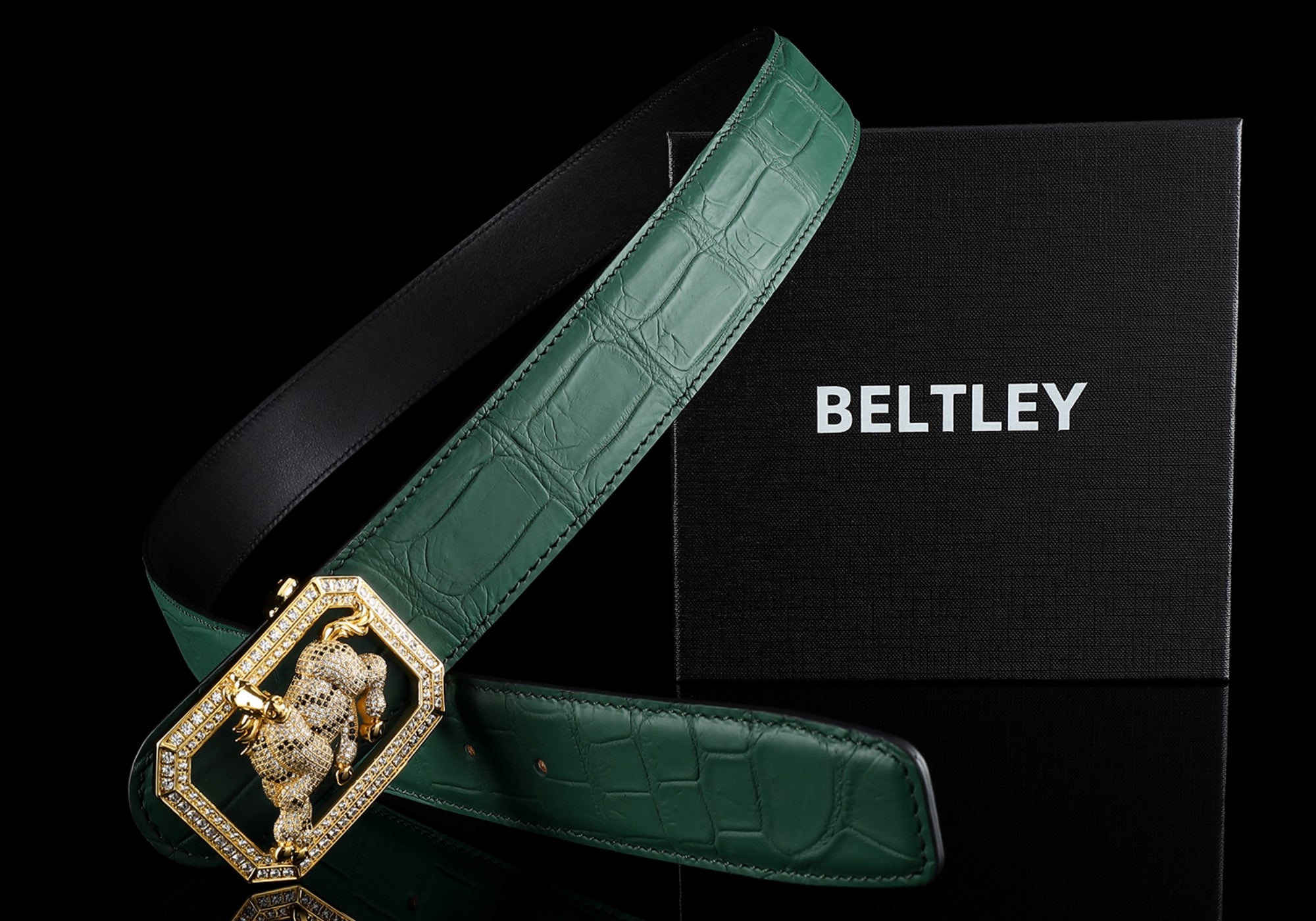 Emerald Green Crocodile Belt with Snake Buckle | BELTLEY