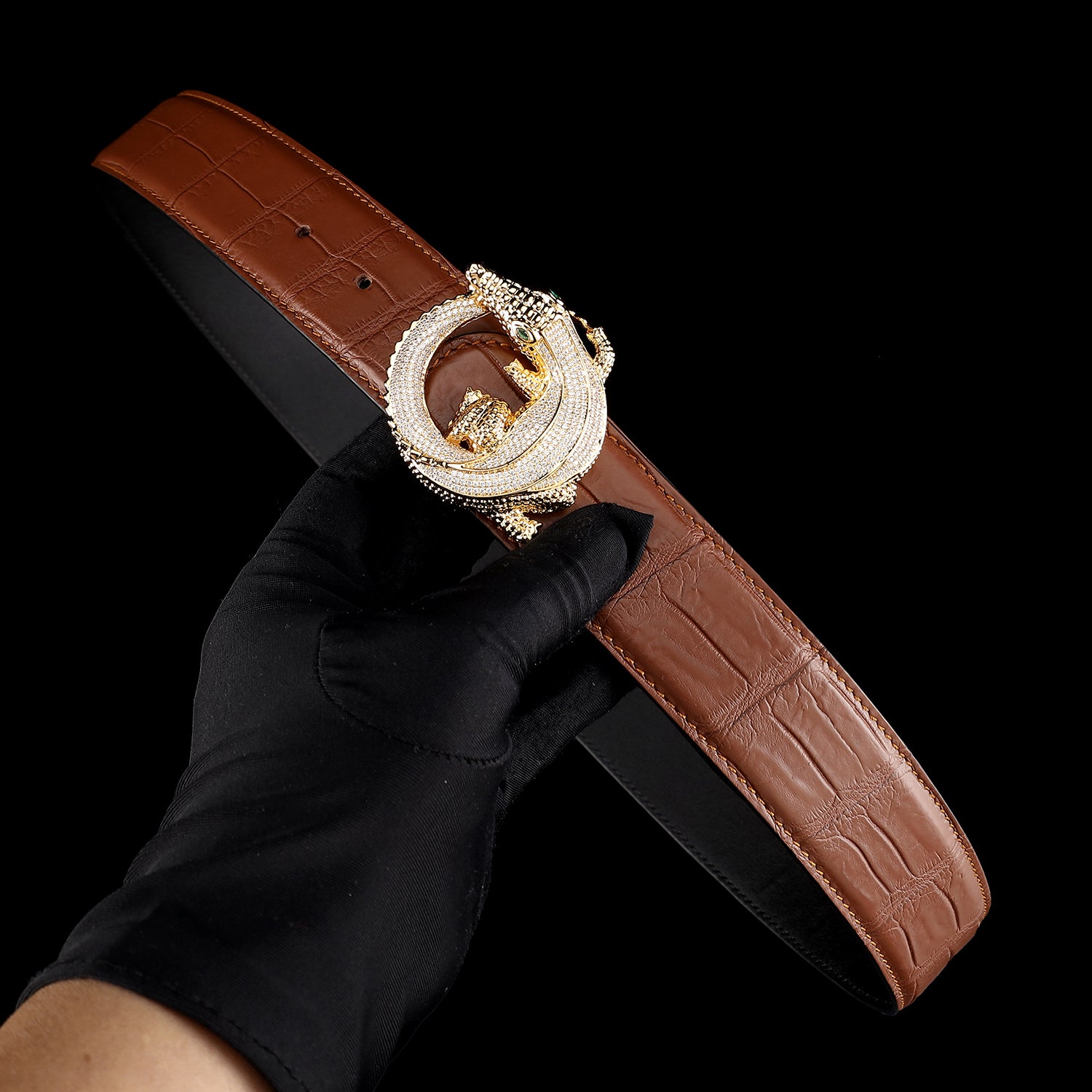 Men's Crocodile Leather Belt with 3D Gold Crocodile Buckle — detail close-up | BELTLEY