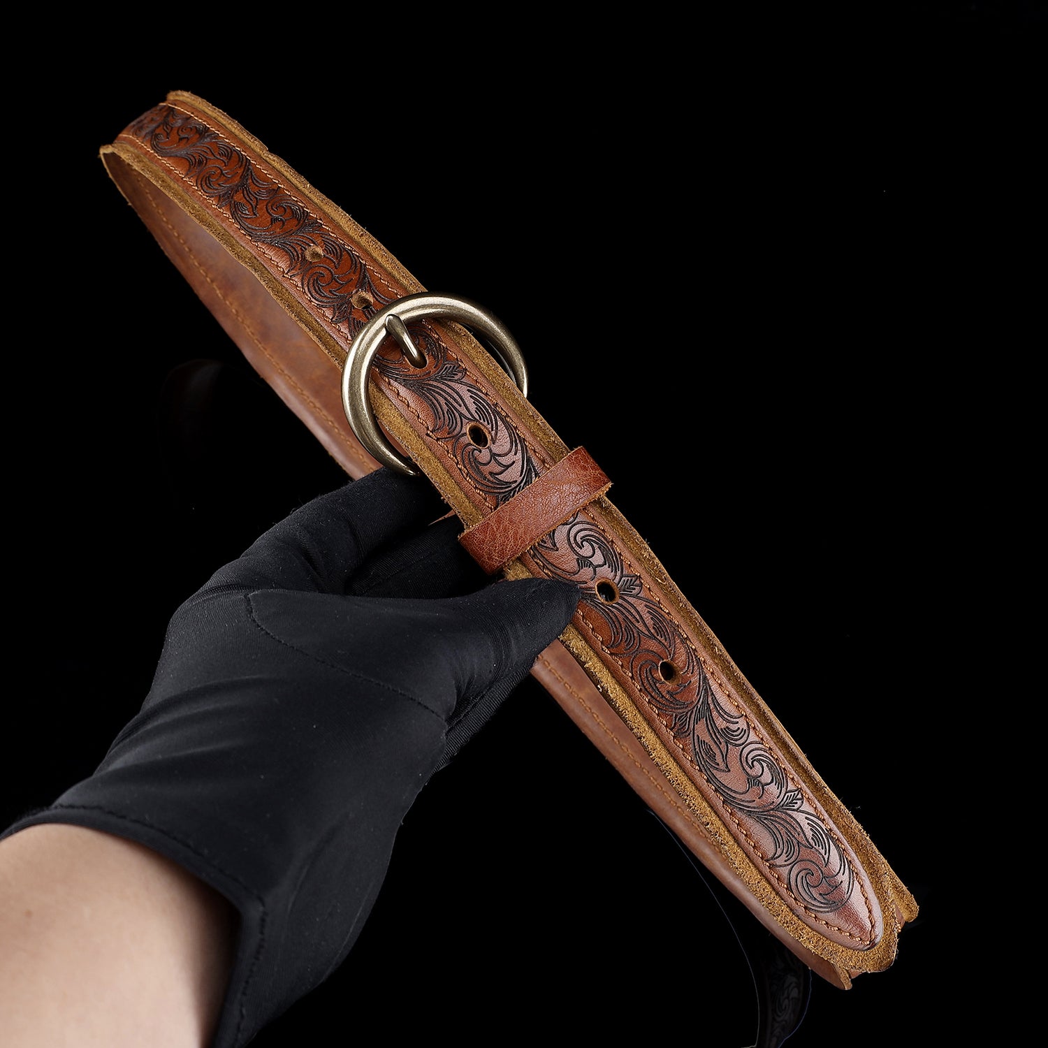 Women's Western Floral Leather Belt –Vintage Casual Belt for Jeans — detail close-up | BELTLEY